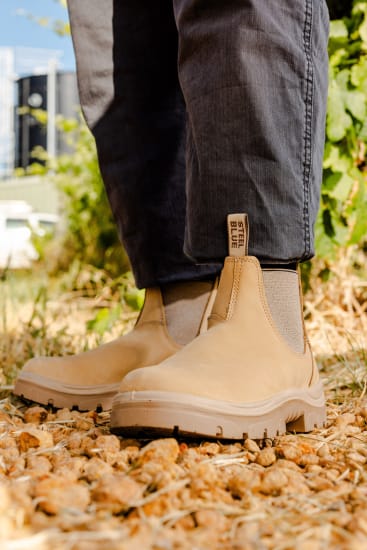 view sole of the boot