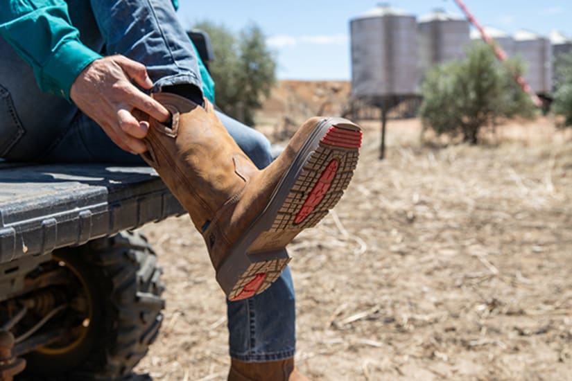 view sole of the boot