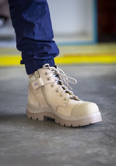 view sole of the boot