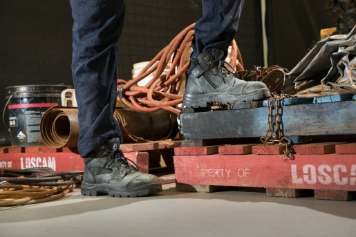 comfy safety boots uk