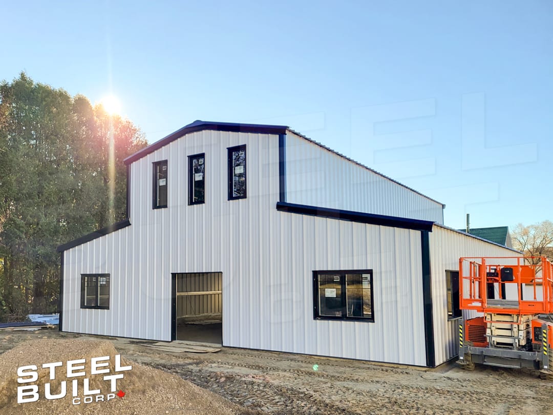 SteelBuilt Corp prefab steel building in Sainte-Marthe, Quebec