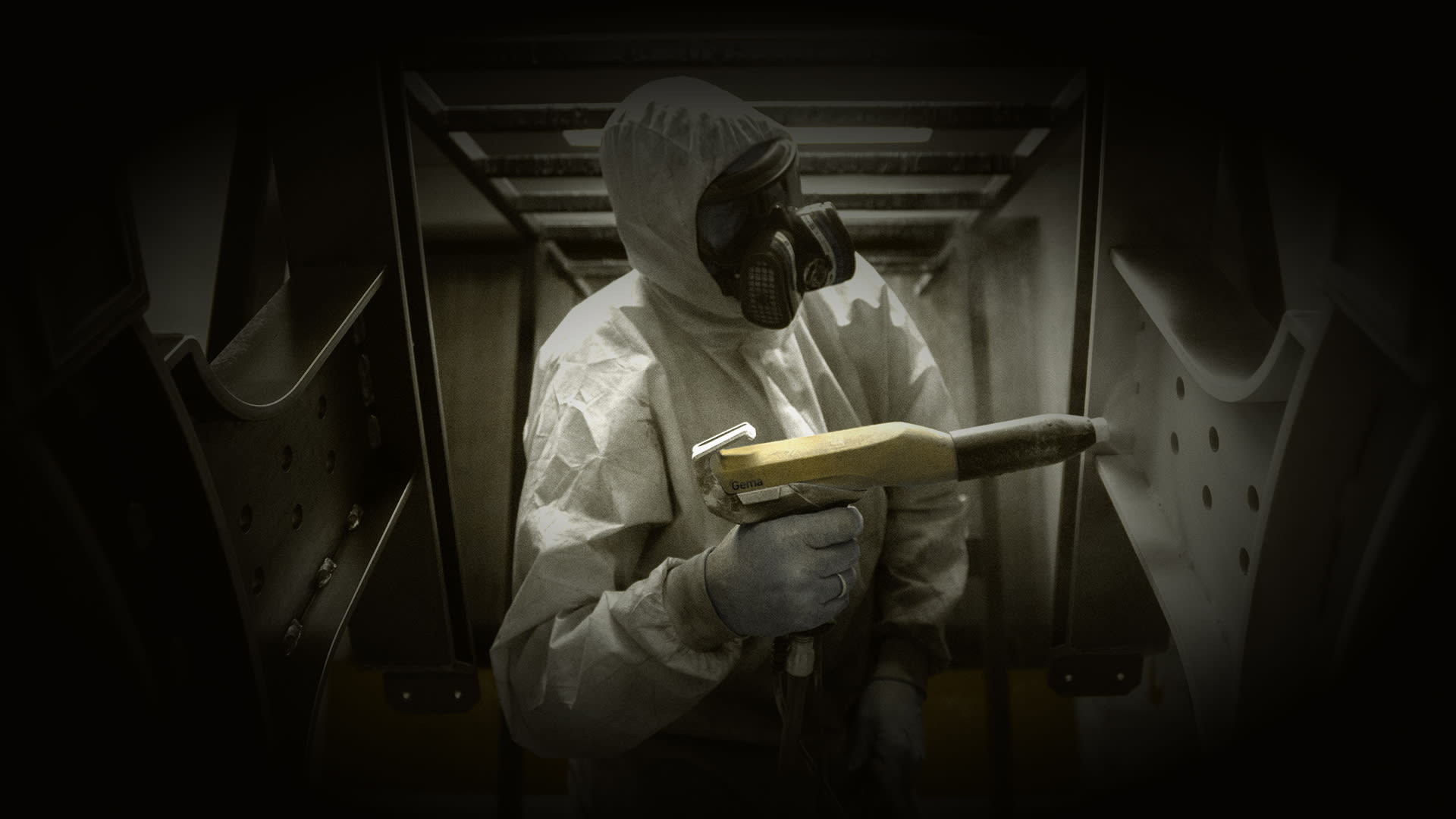 Steel Vintage employee powder coating