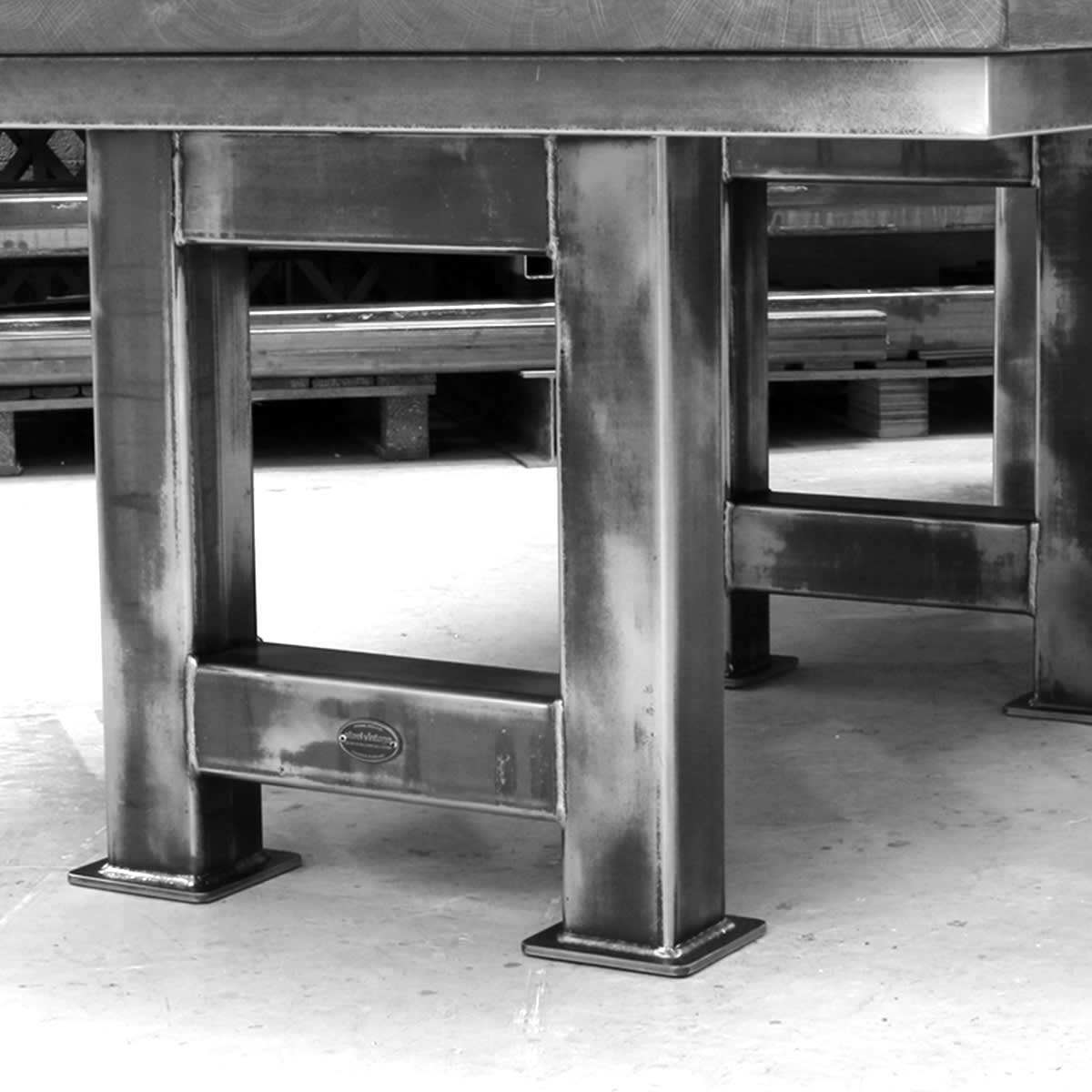 SV-GRAND-ARTISAN-TABLE-LEG