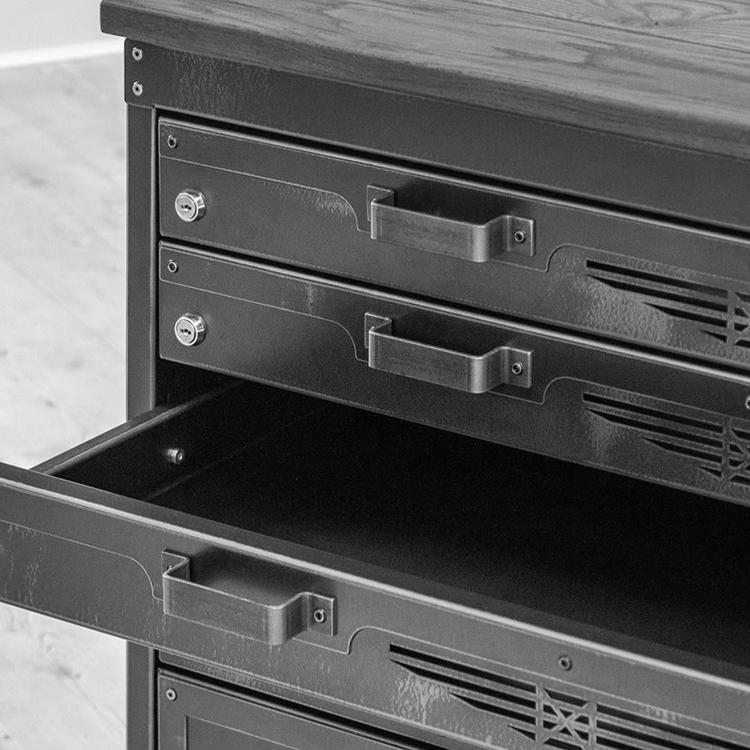 SV ARMOURY DRAWER CHEST B/W