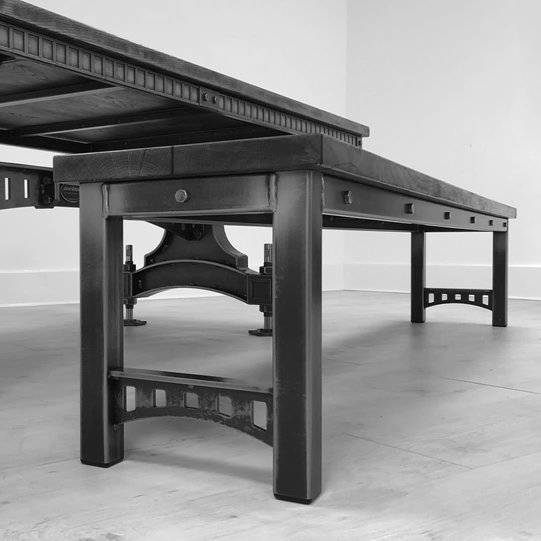 SV-BRUNEL-BENCH-004-BW