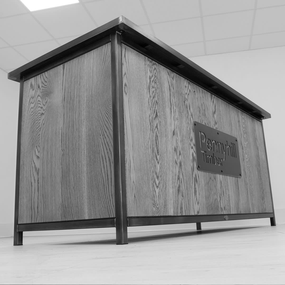SV ADMIRALS COUNTER DESK bw