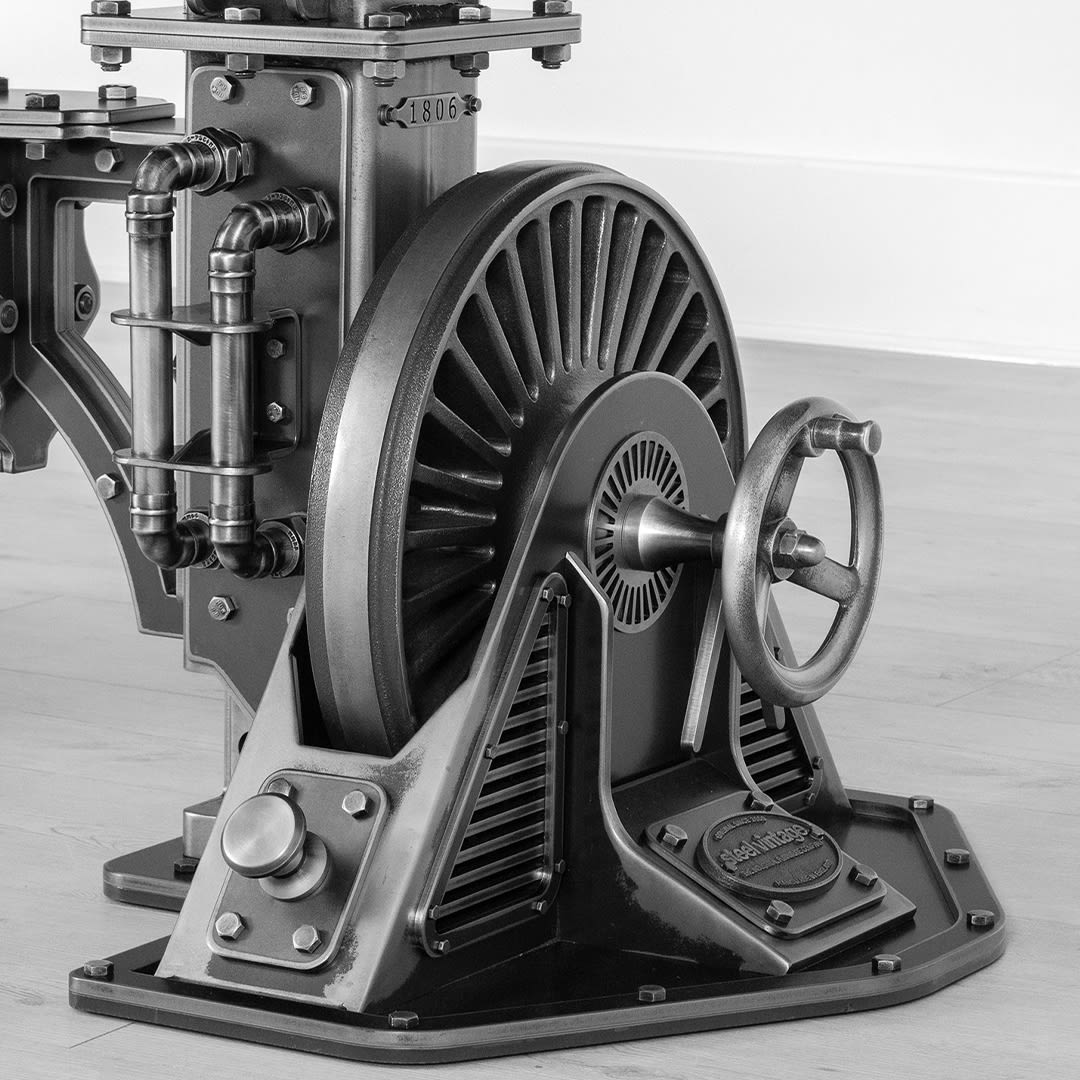 SV GREAT WESTERN TABLE BW