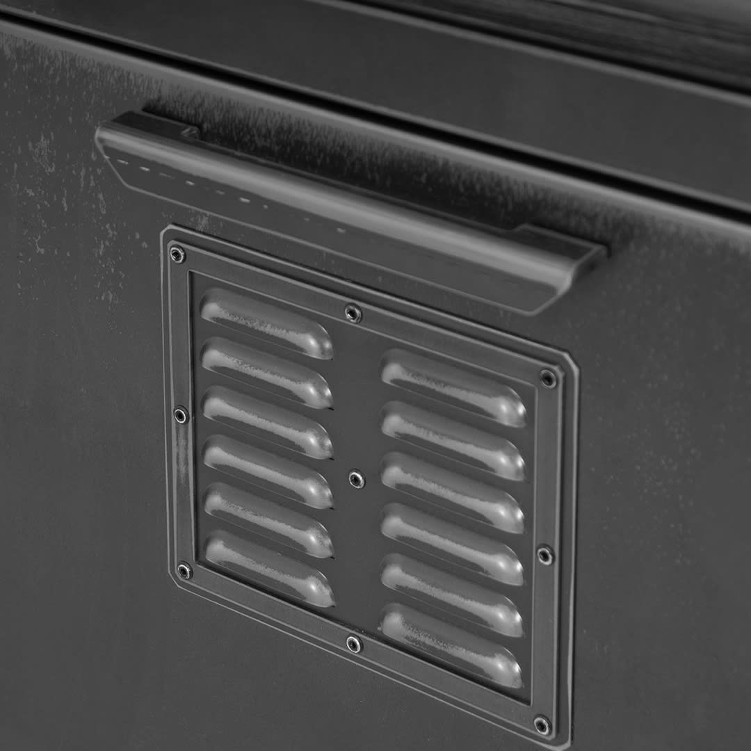 SV-MACHINERY-KITCHEN-BW