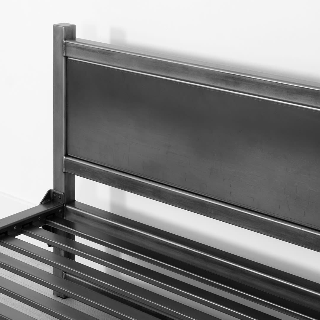 SV-SIXTY-SIXTY-BED-V6-BW