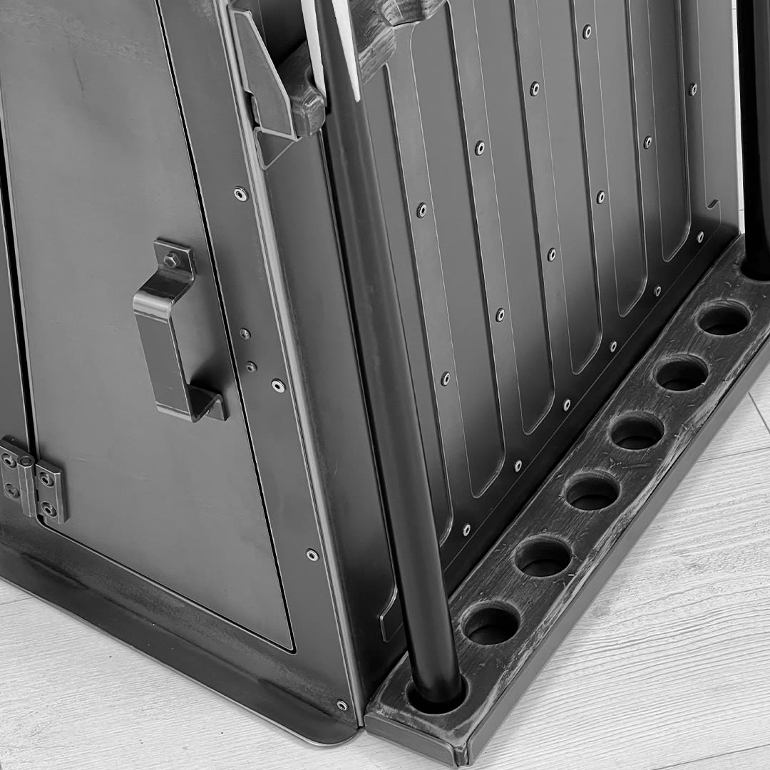 SV pool cue stand with cue and balls black and white