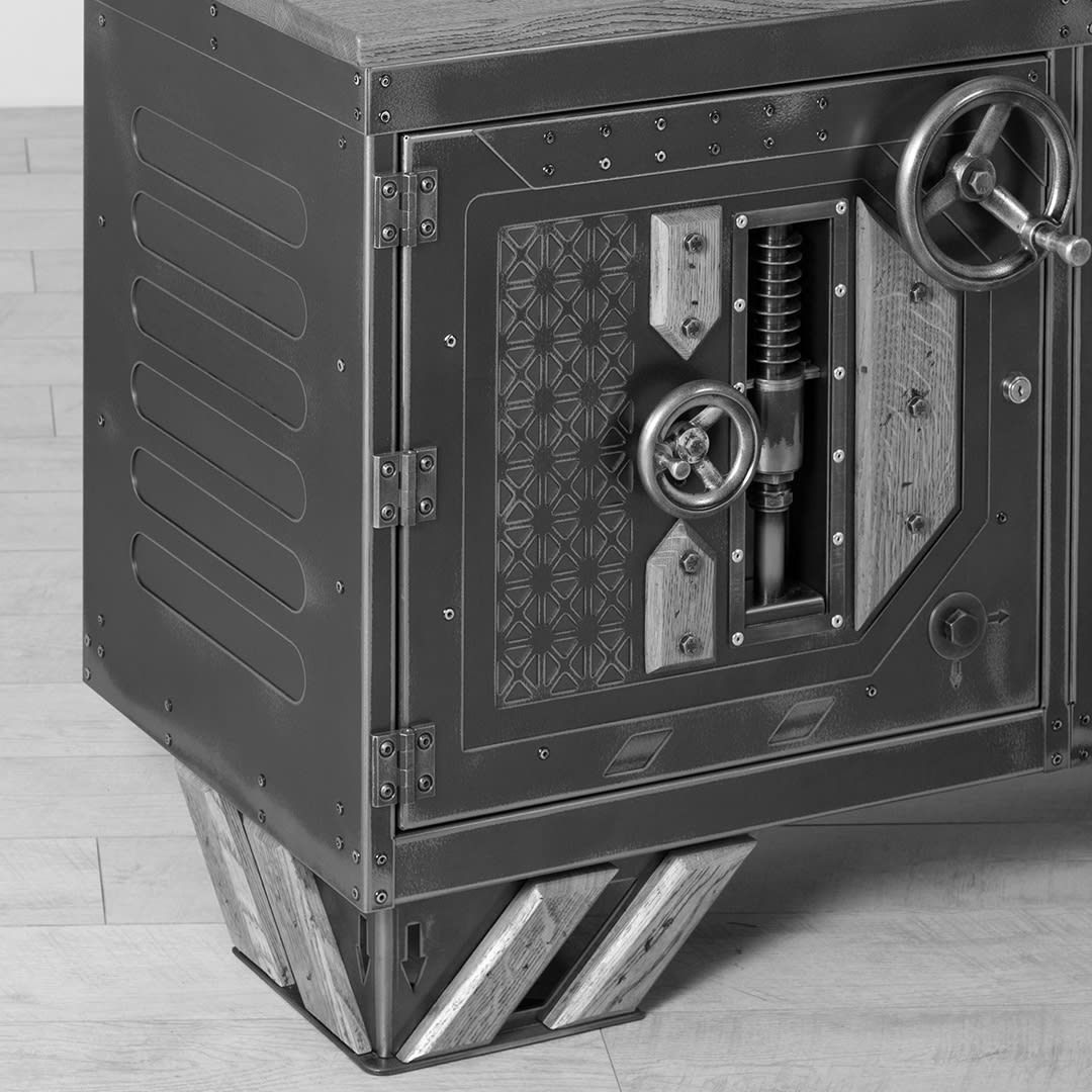 SV-STEAMPUNK-SIDEBOARD-BW