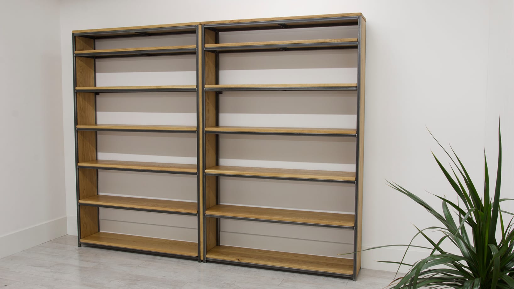 The Warehouse Bookcase Industrial Design Steel Vintage UK