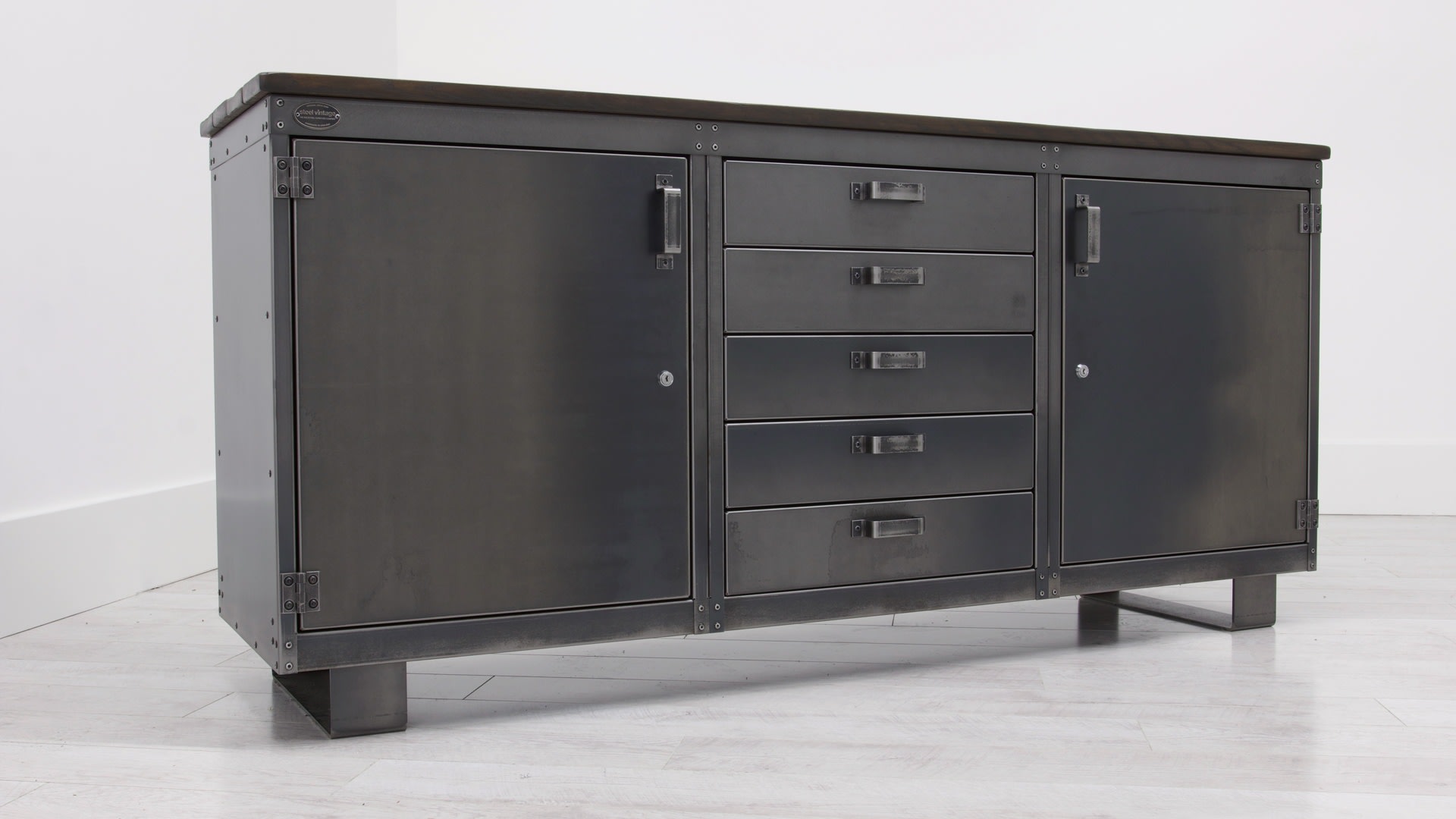 SV engineering sideboard v3