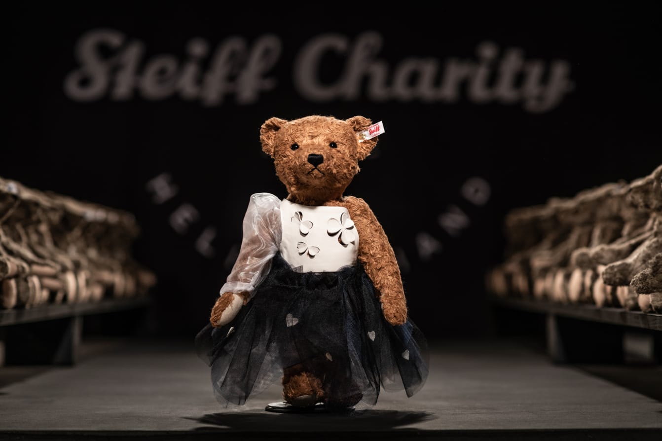 Swiss Watch Manufacturer Chopard designs Steiff Teddy Bear