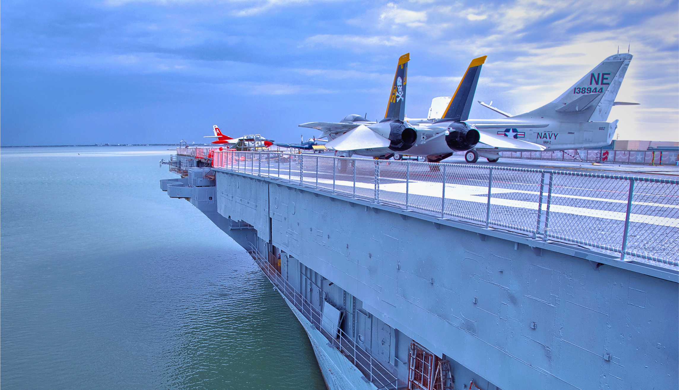 Helping US Navy fighter pilots complete mission-critical ops. Section One Image