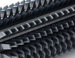 Klare Kante an der Verzahnung