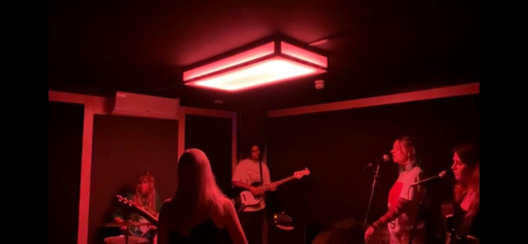 
                Live music event - House of Women + The Mounts + Broken Saints + Lucy Wroe at The Fiddler's Elbow promotional image