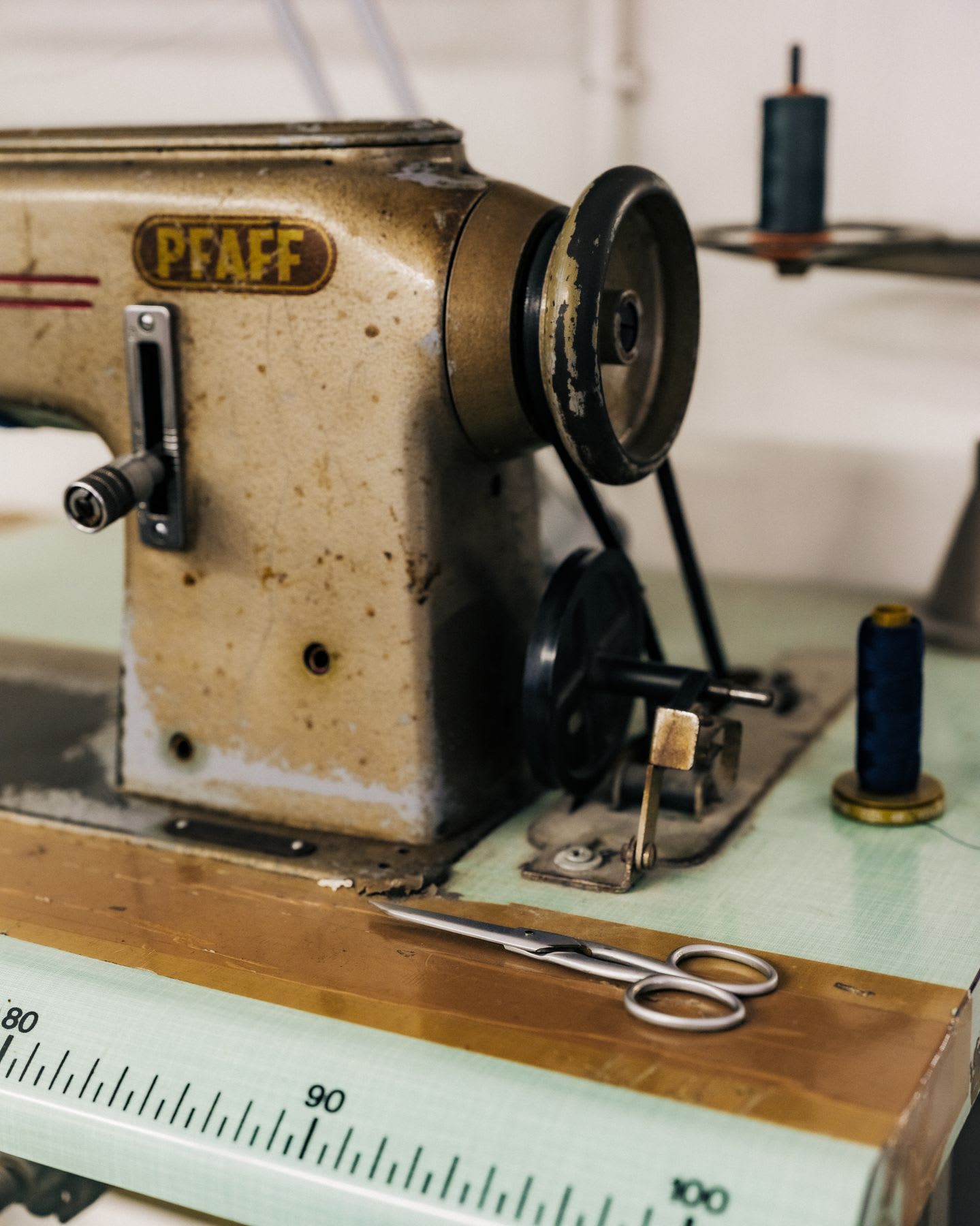 A close up image of a sewing machine