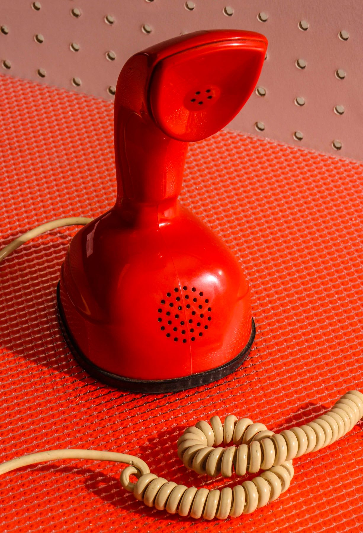a red telephone