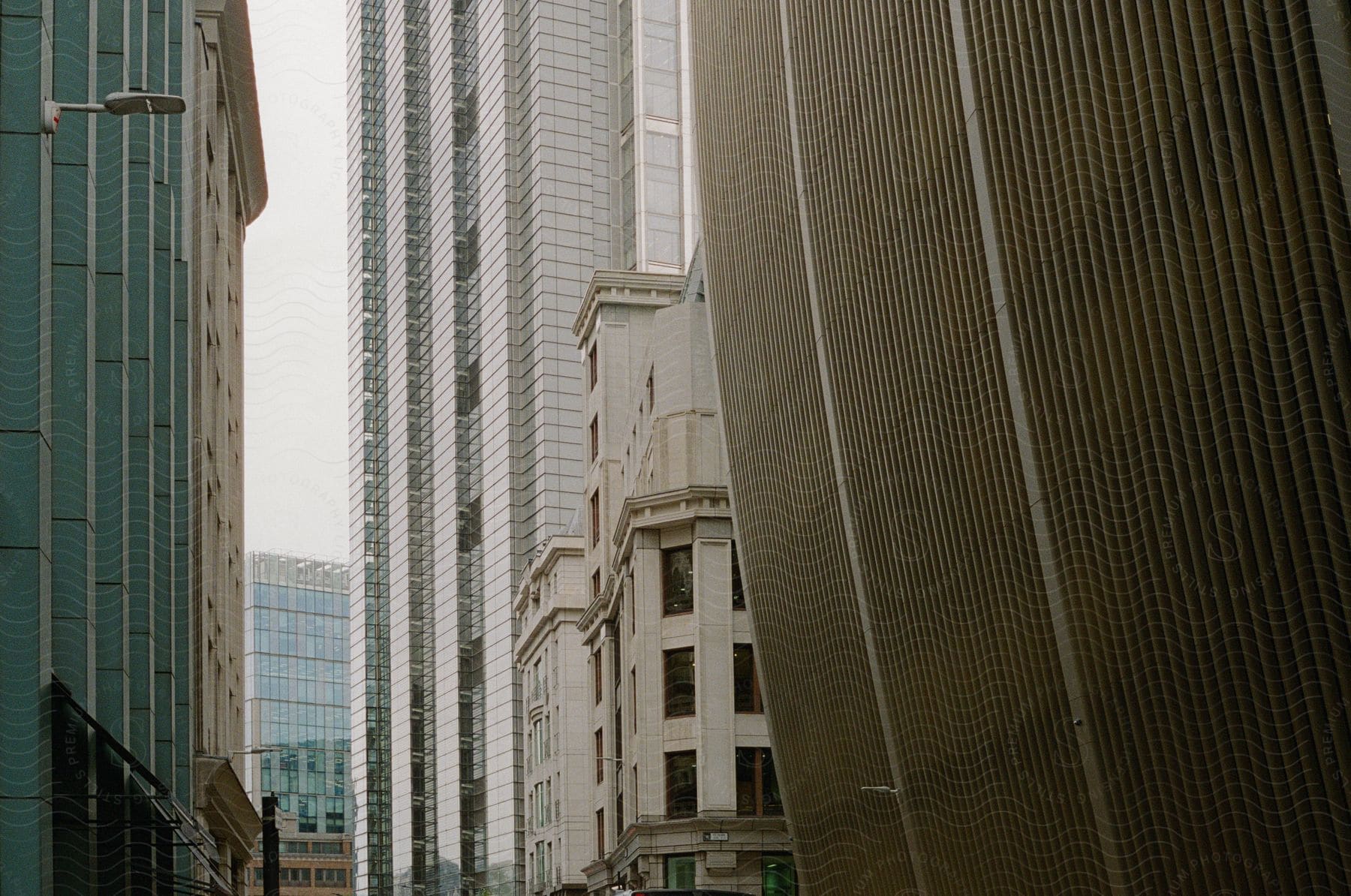 A view of some tall buildings in a big city.