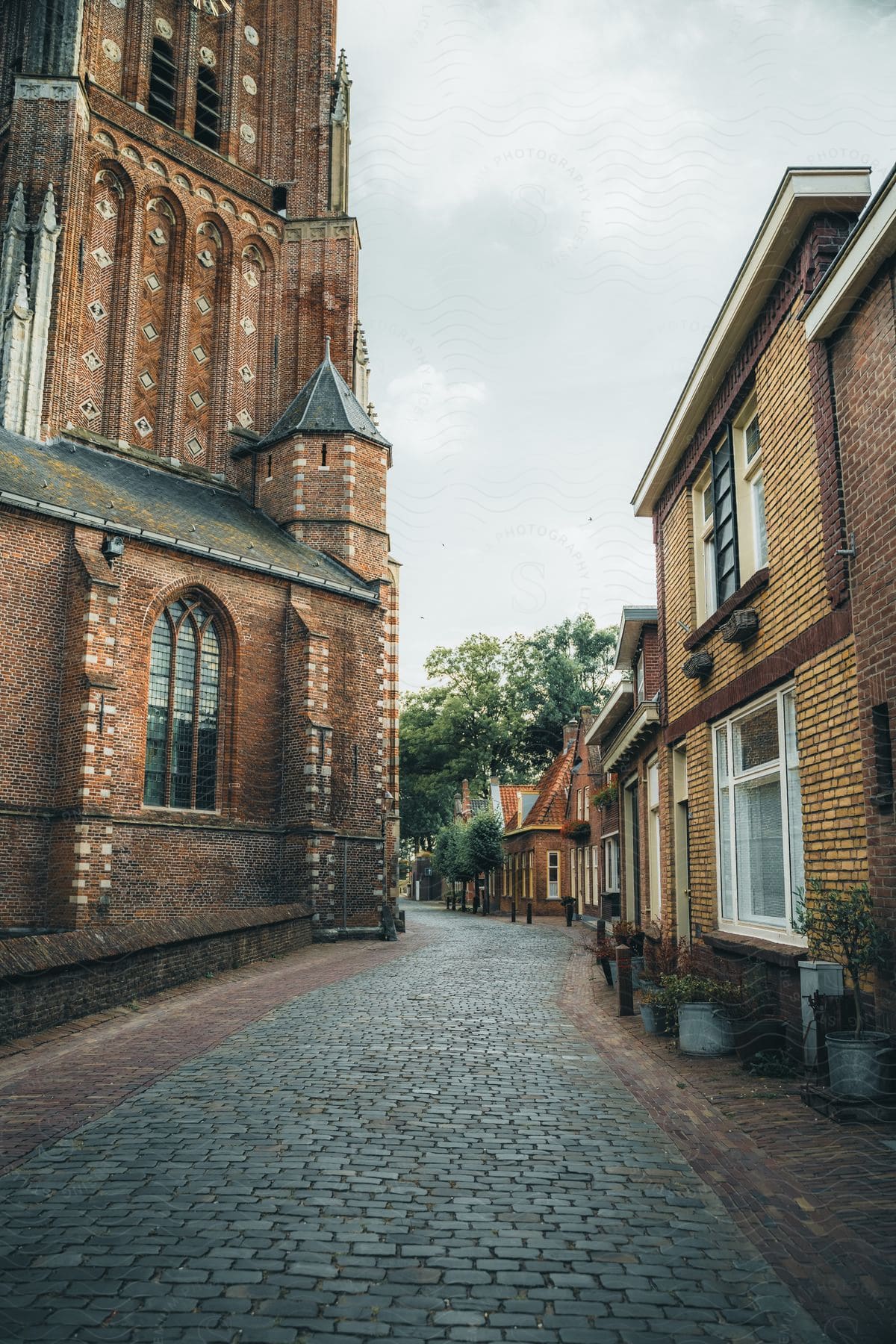 a medieval cruciform church in the fortified city of Woudrichem
