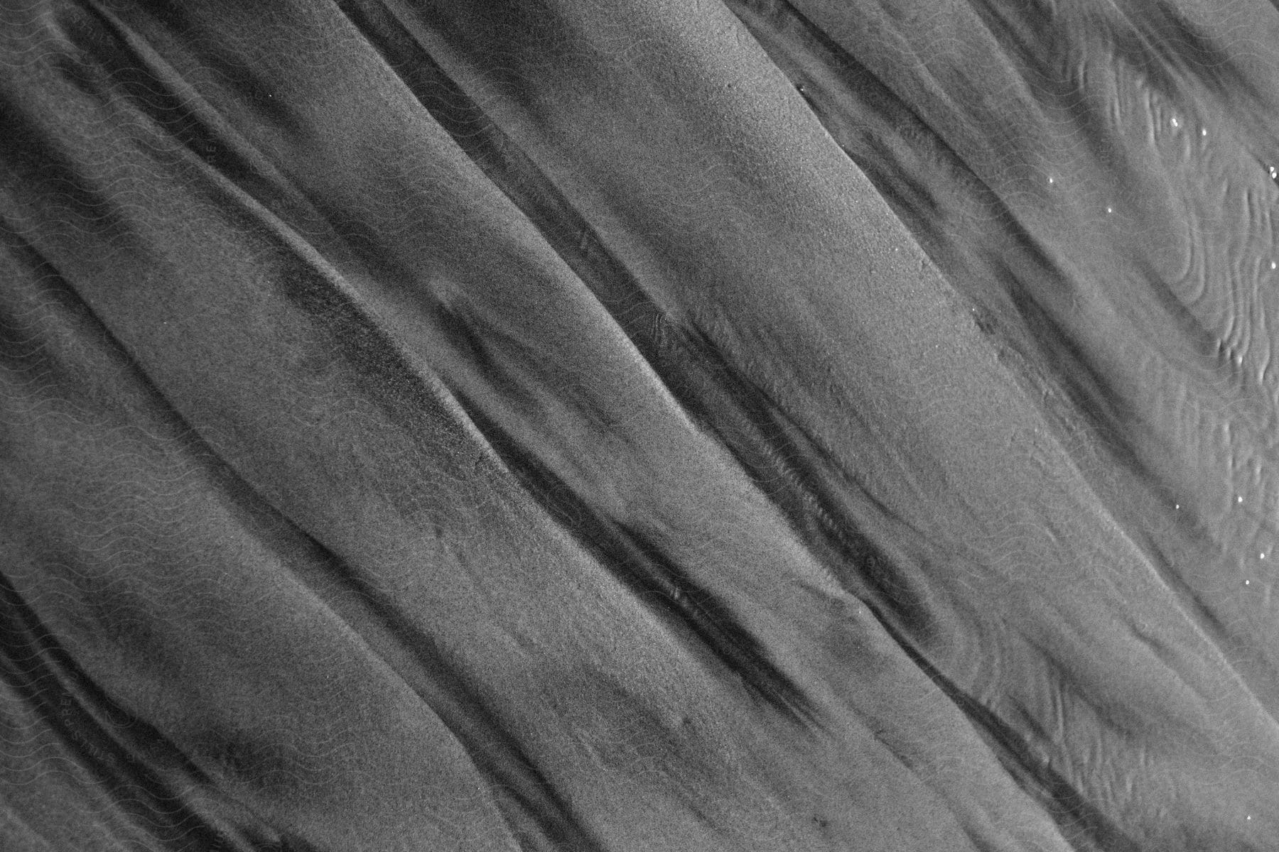 A sand texture with deep dark lines