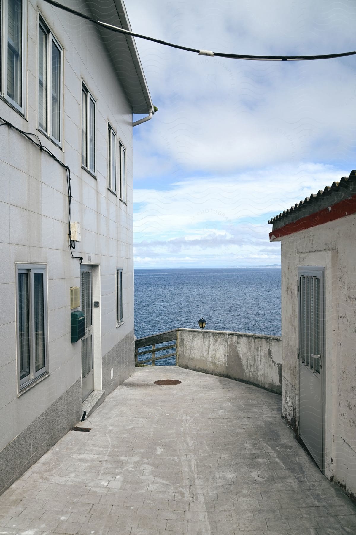 Apartment building along the coast with a view of the water to the horizon