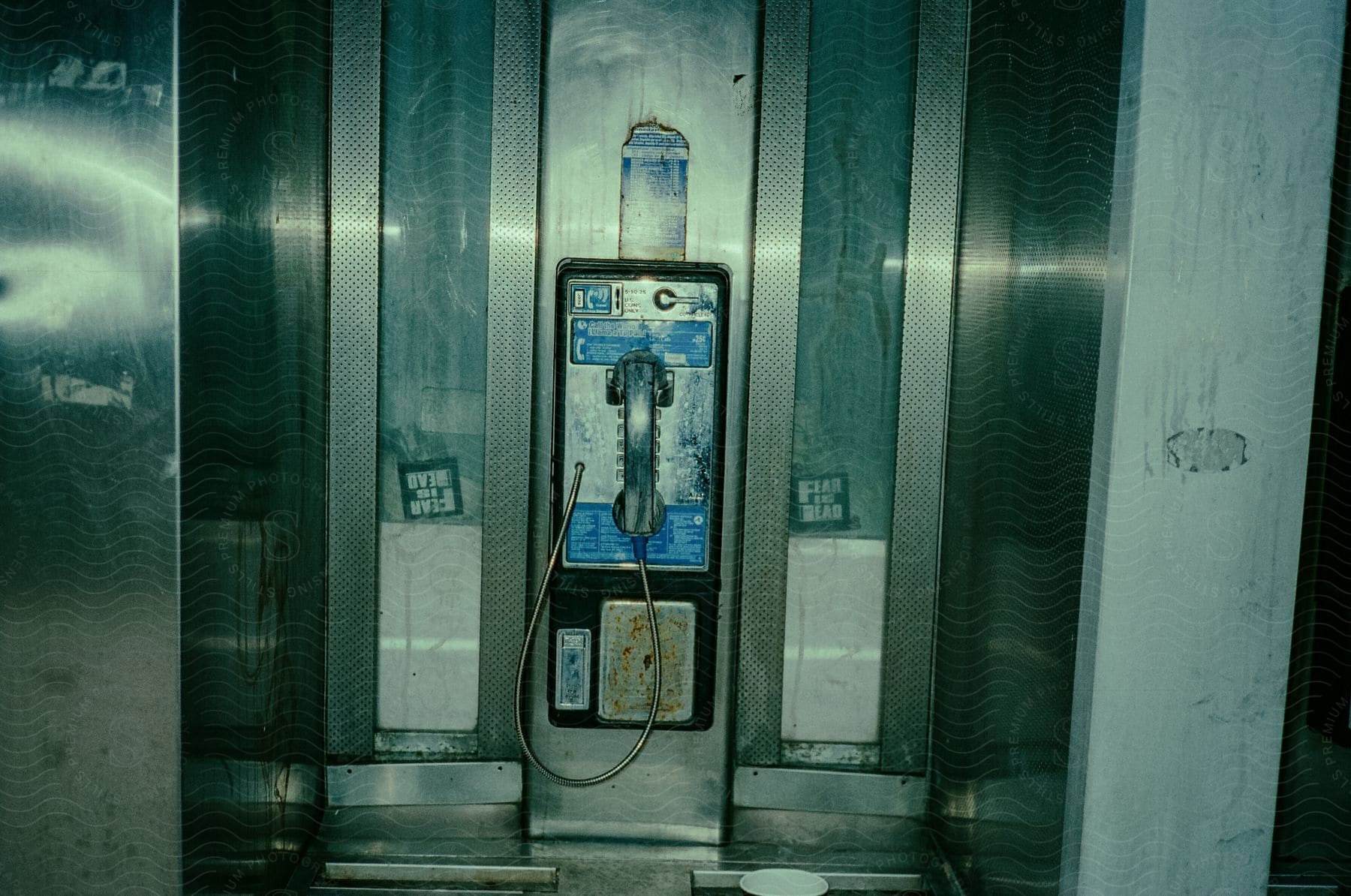 An old payphone