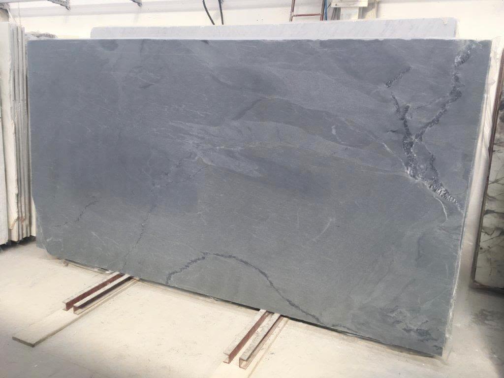 Pietra Cardosa Limestone - StoneTrash