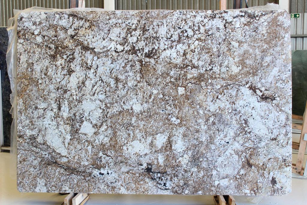 Delicatus White Granite - StoneTrash