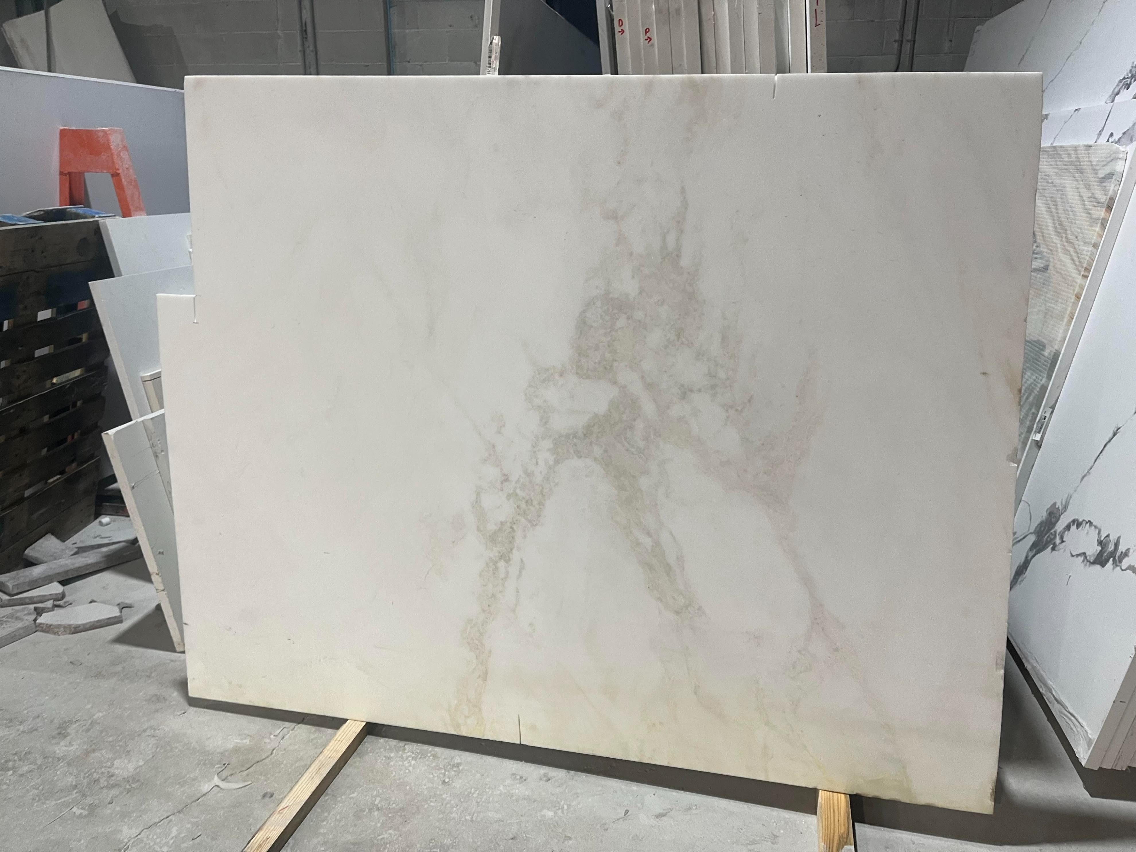 WHITE NAMIBIA Marble by Dal Tile Corporation - StoneTrash