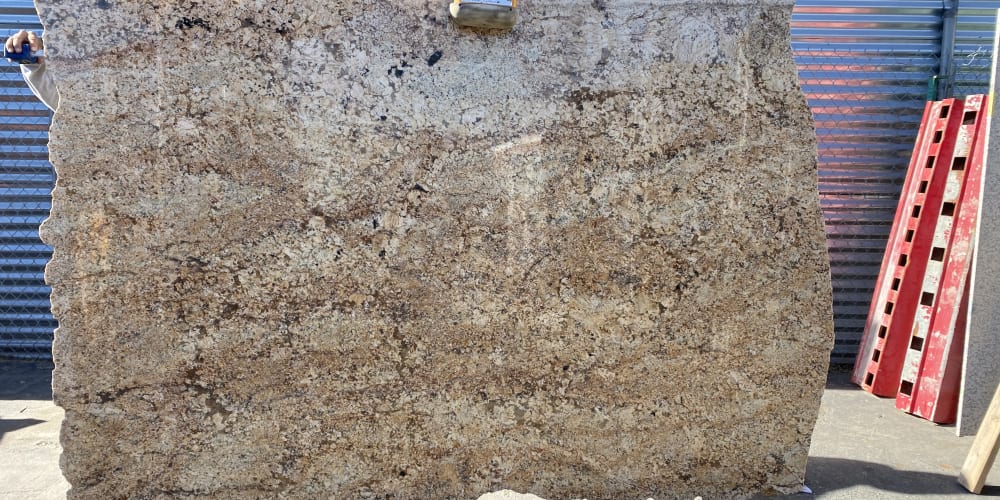 SOLARIUS Granite - StoneTrash