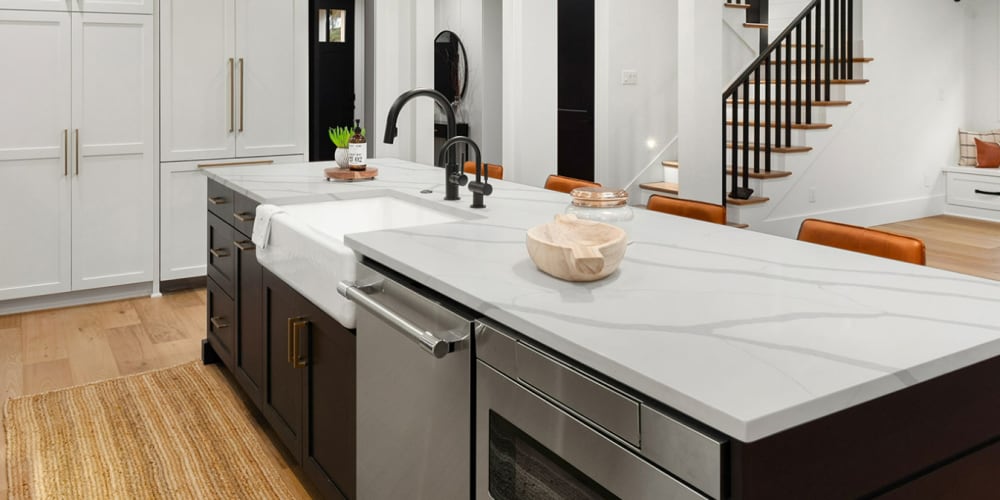 Calacatta Sierra Quartz by Q Premium Natural Quartz by MSI