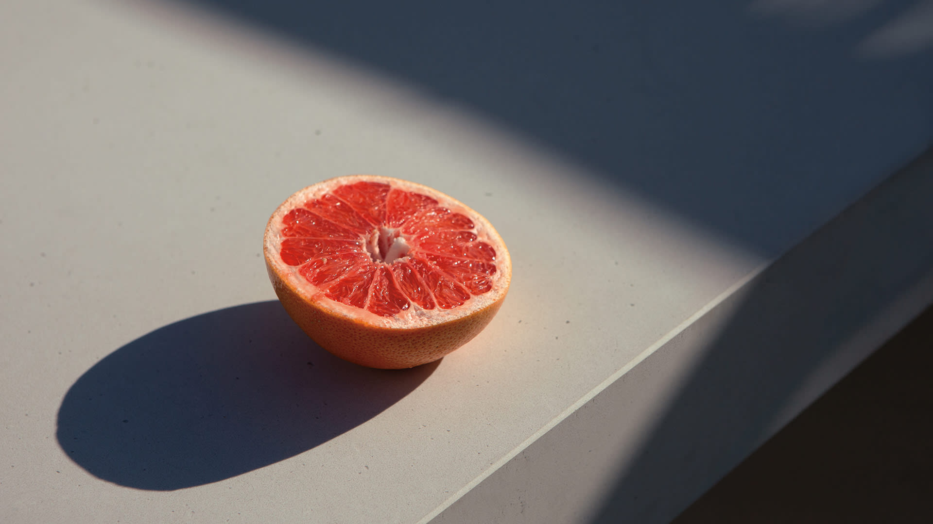 Granite & Stone, Pink Grapefruit – Áthos