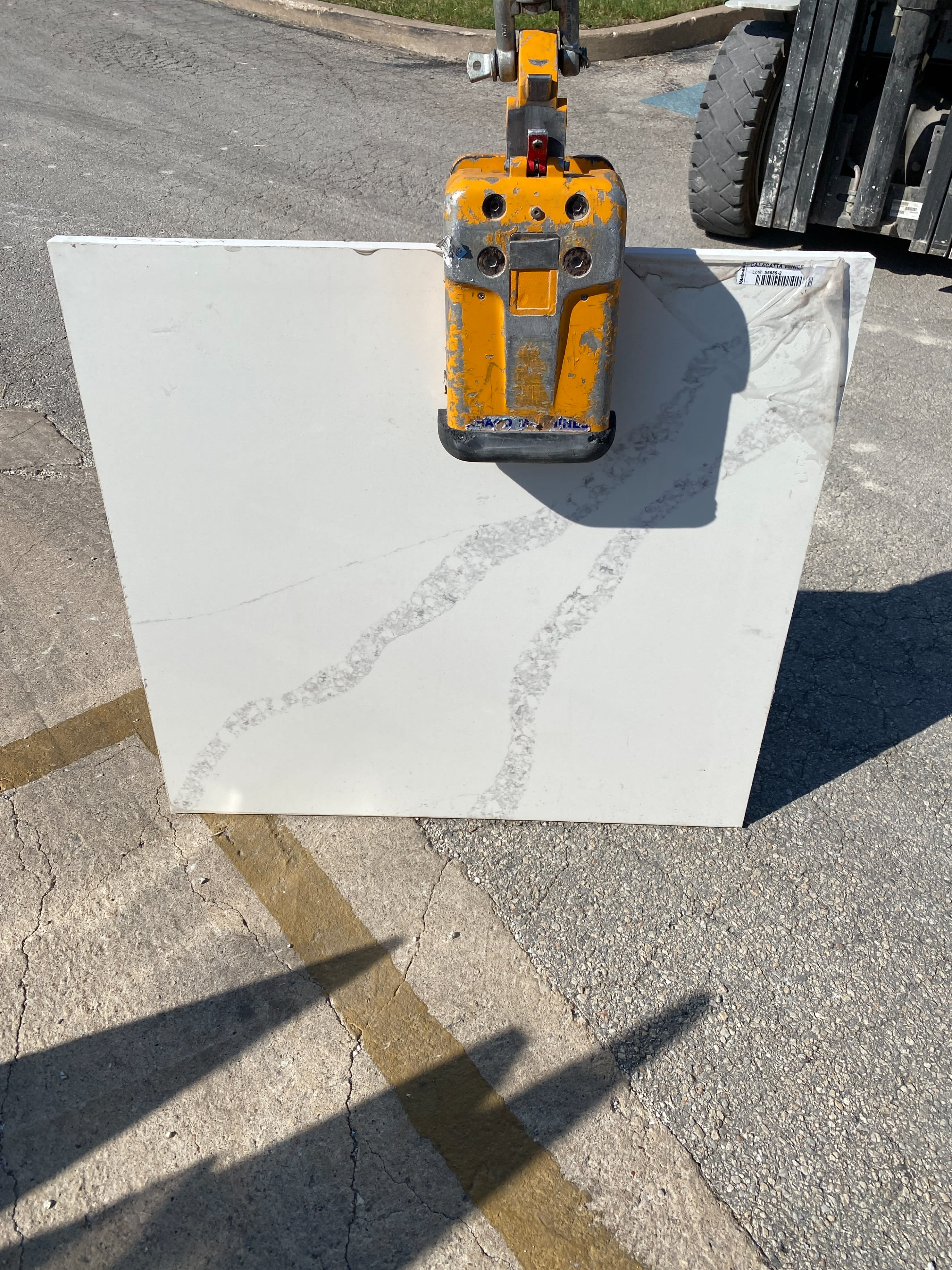 Calacatta Venice Quartz by Q Premium Natural Quartz by MSI