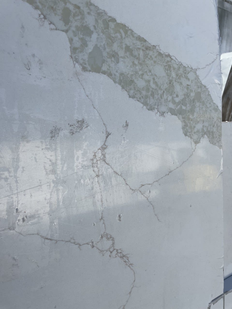 Calaccata Rome Quartz - StoneTrash