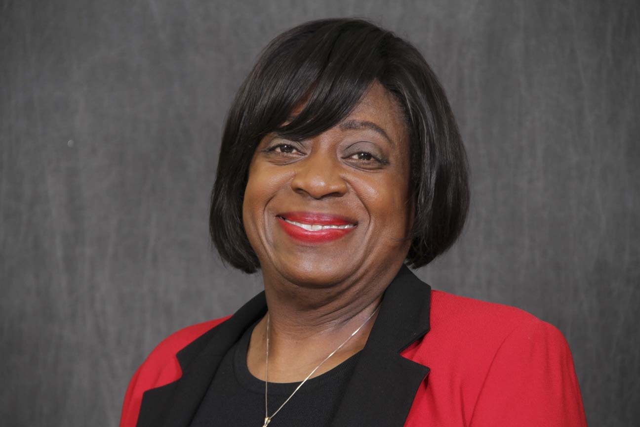 Linda Andrews