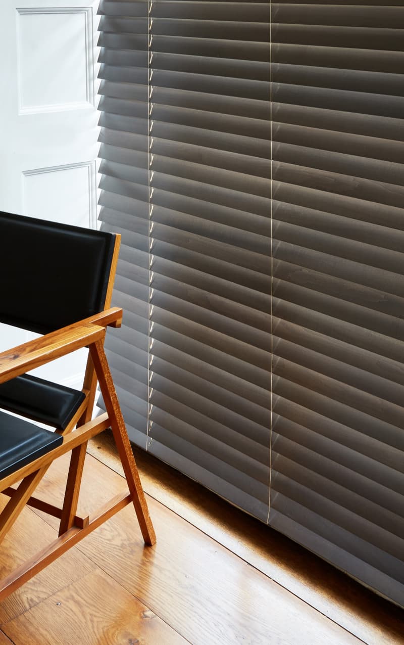 Arena Sherwood Steeple wooden Venetian blind in a dining room