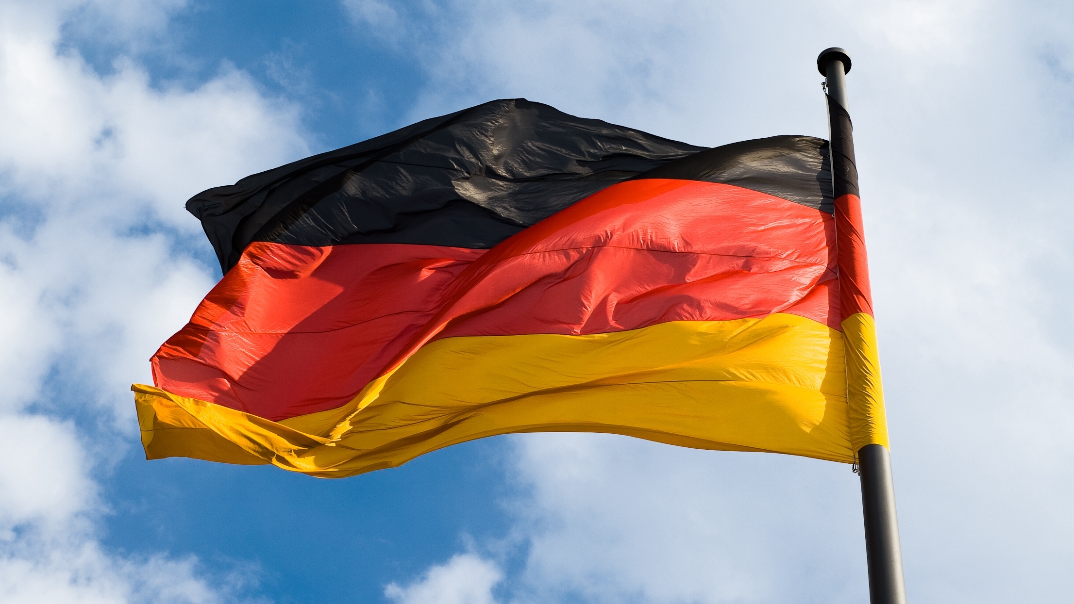 STOKR RECEIVES BaFin APPROVAL FOR THE FIRST BITCOIN-BASED STO IN GERMANY
