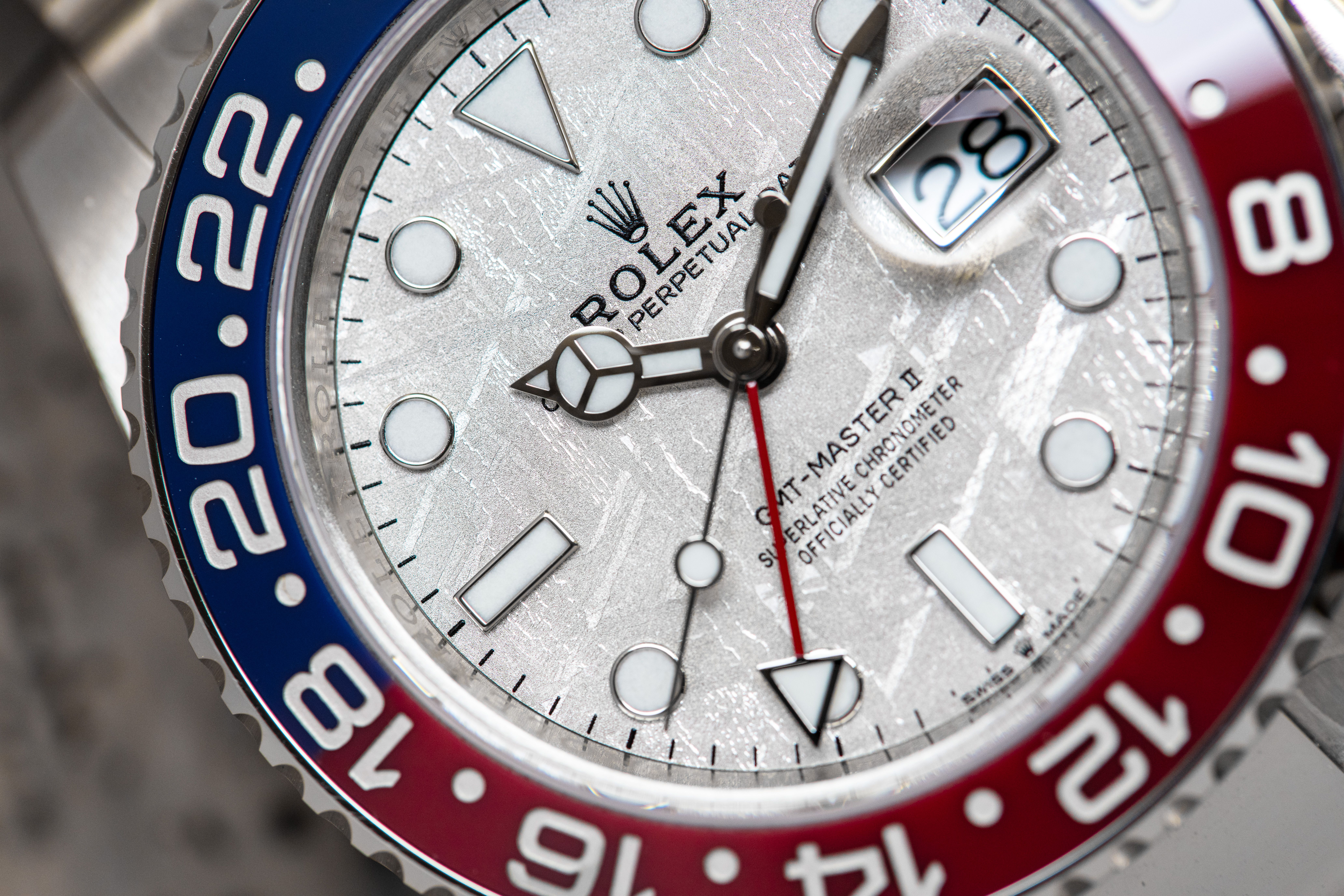 Cadran De Montre Bleu Diamètre 19 Mm Bord Galbé Pour Mouvement ETA 2541 - Pièce Horlogerie
