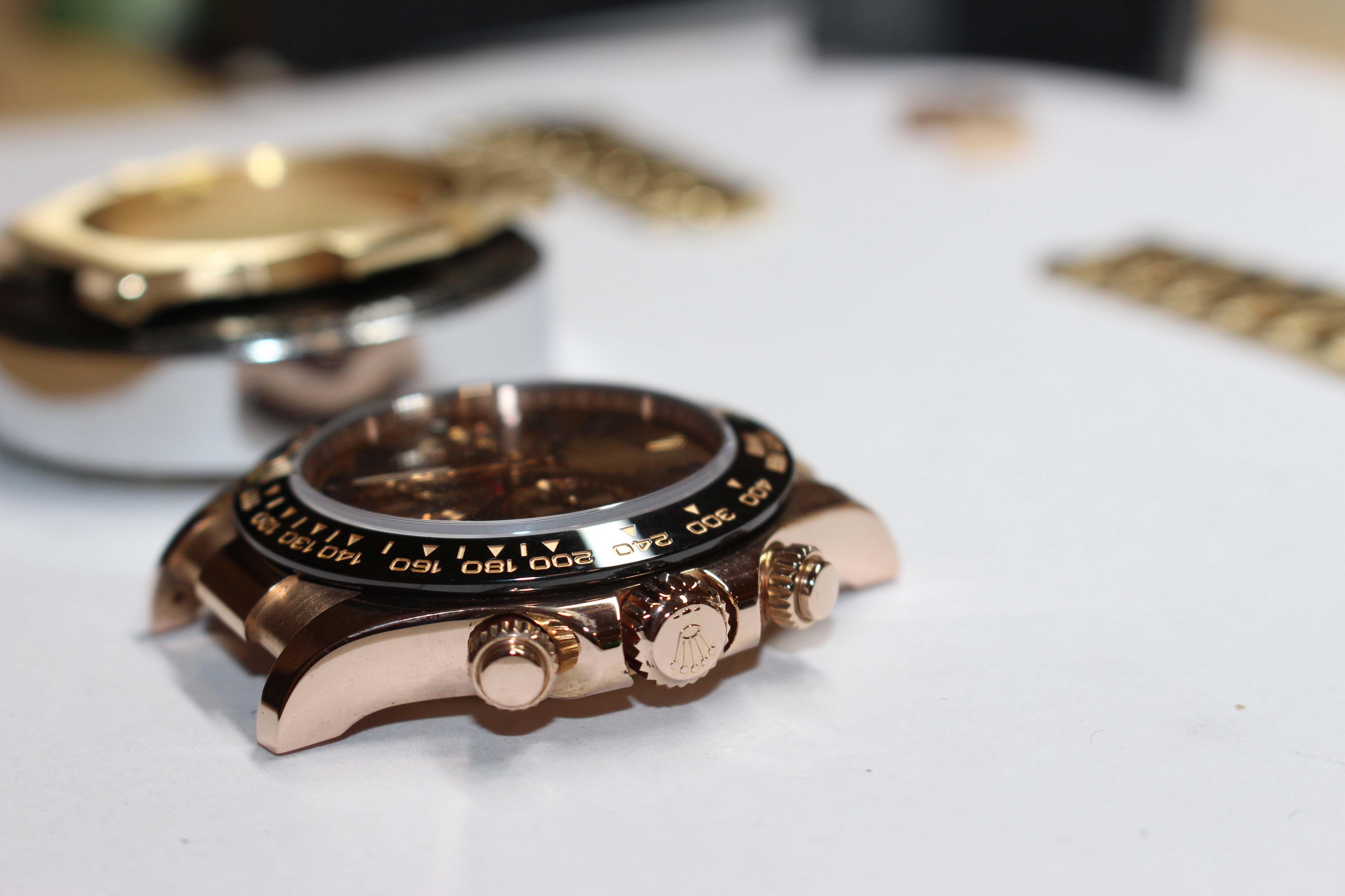 Rolex serial number G642630 Decoding Rolex production dates – rareandfine.com main image 2