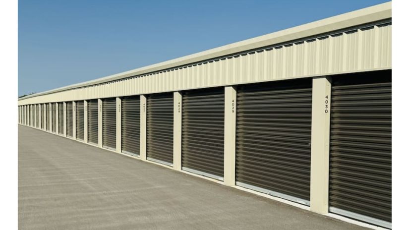 Drive-Up Storage Access