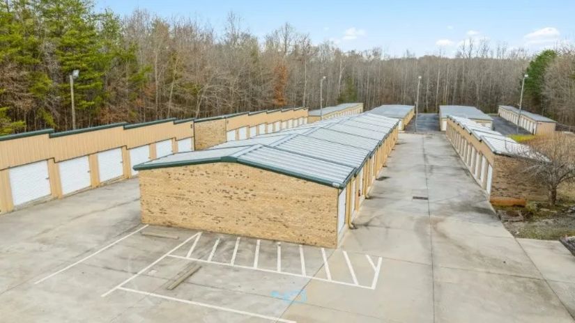 Pack a Storage Unit Efficiently