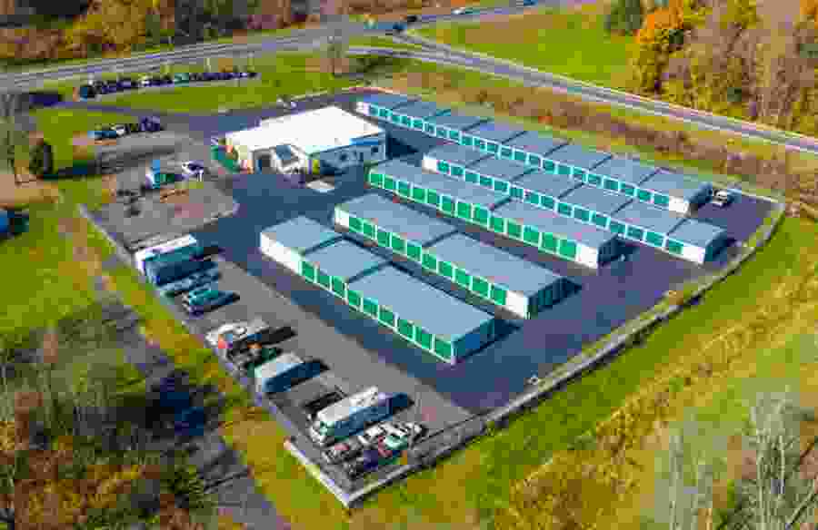 storage facilities in Feeding Hills