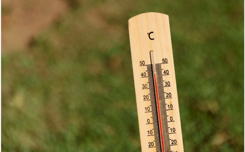 outdoor thermometer
