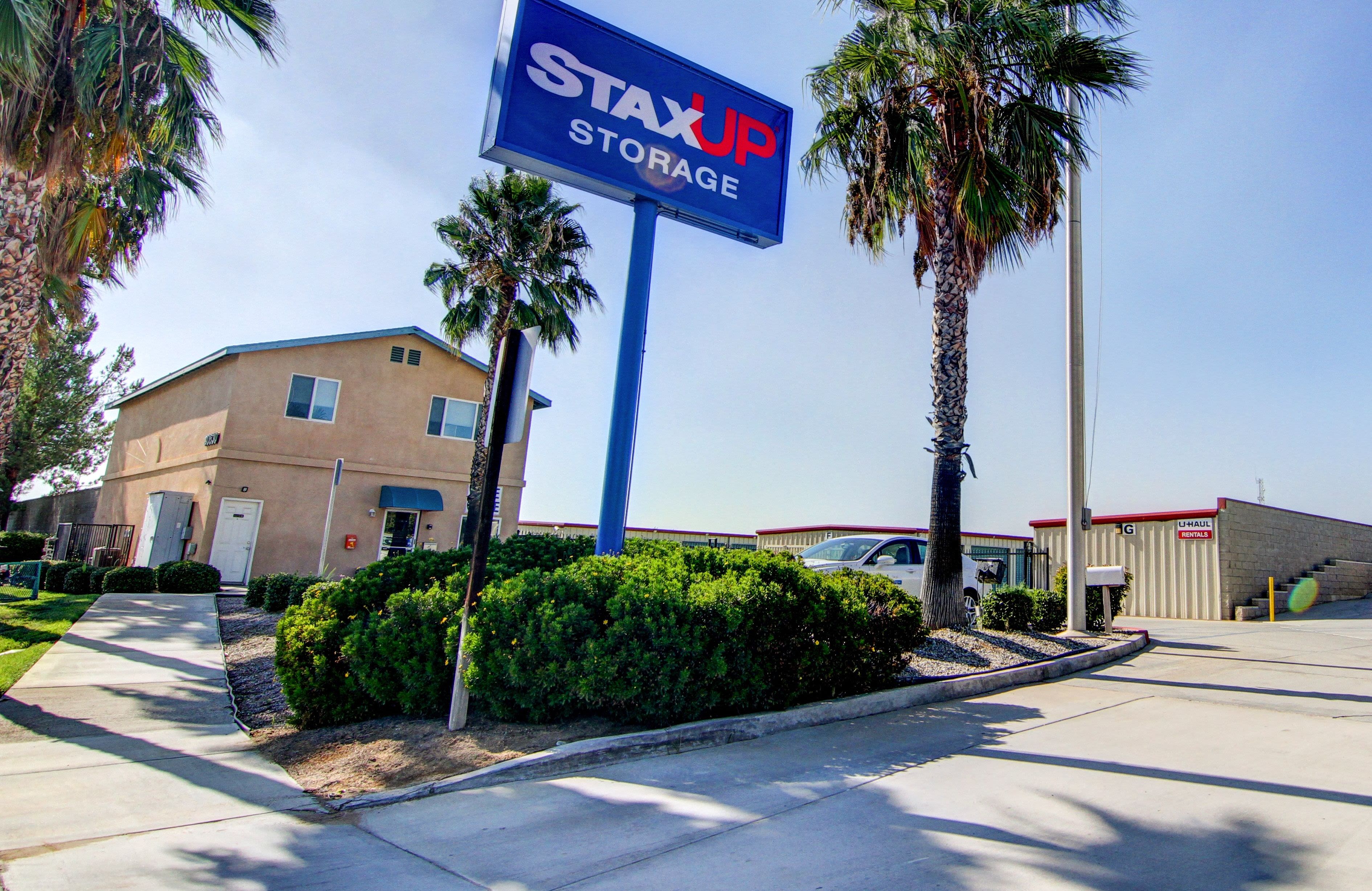 Storage Units In California Staxup Self Storage