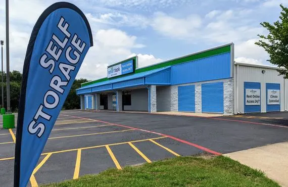 Storage Bridgeport Front Entrance