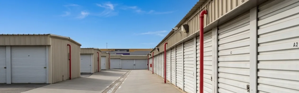 Storage Units at Hansen’s Self-Storage on 16th Street in Bakersfield, CA