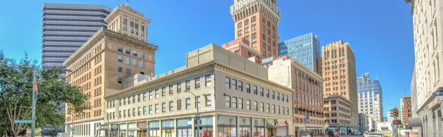 Image of Outside Front Entrance of StoragePRO Self Storage of Oakland, CA