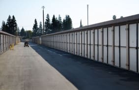 Storage Units In Clovis Ca 1080 Sunnyside Ave Derrel S Mini Storage